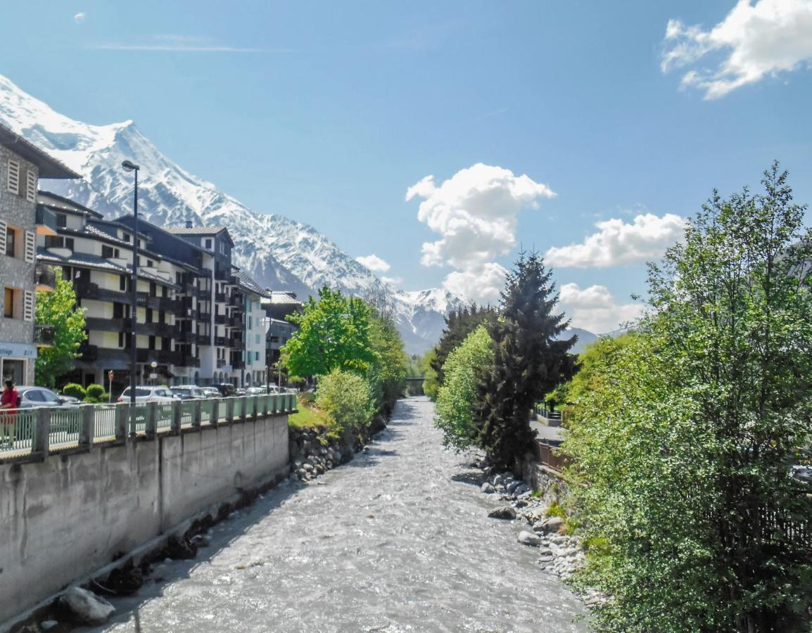 Vue Brevent Sublime En Centre Ville Avec Parking Prive Chamonix Kültér fotó