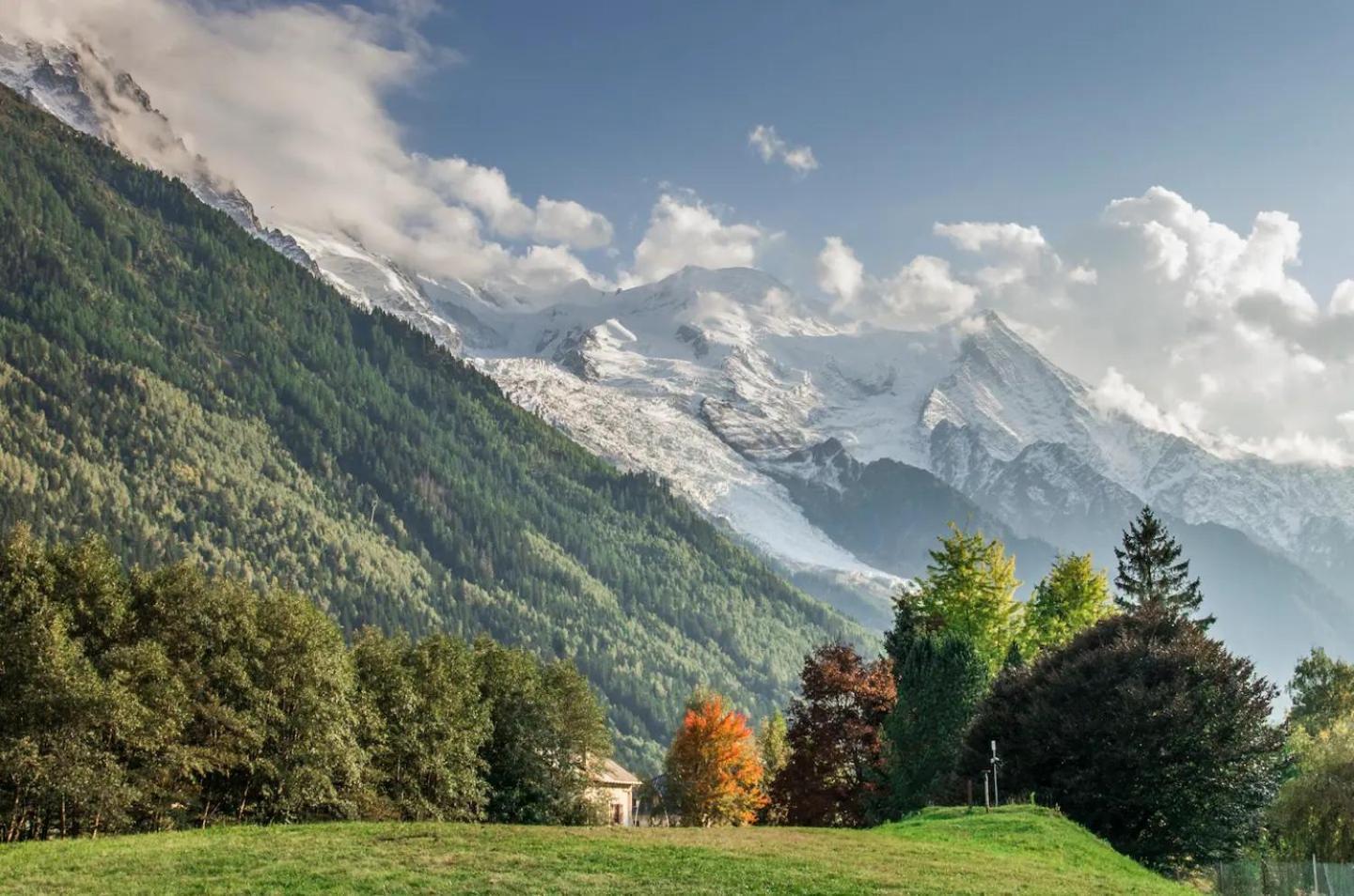 Vue Brevent Sublime En Centre Ville Avec Parking Prive Chamonix Kültér fotó